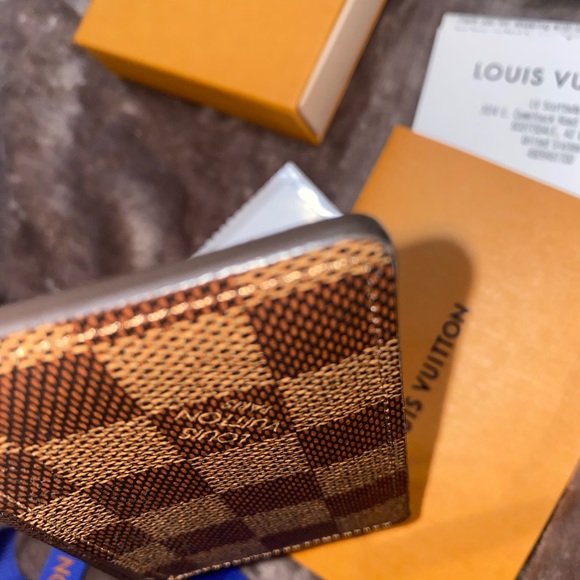 ‼️ SOLD ‼️ Louis Vuitton 🤎 DAMIER EBENE Card Holder 💳 - Picture 6 of 8